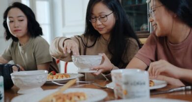 Bolehkah Makan Nasi Merah Tiap Hari?